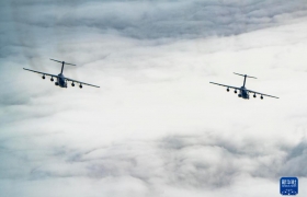 鲲鹏”展翅入云霄来自空军航空兵某团的报告