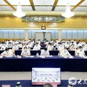 山东举行新旧动能转换“五年取得突破”重点项目现场观摩